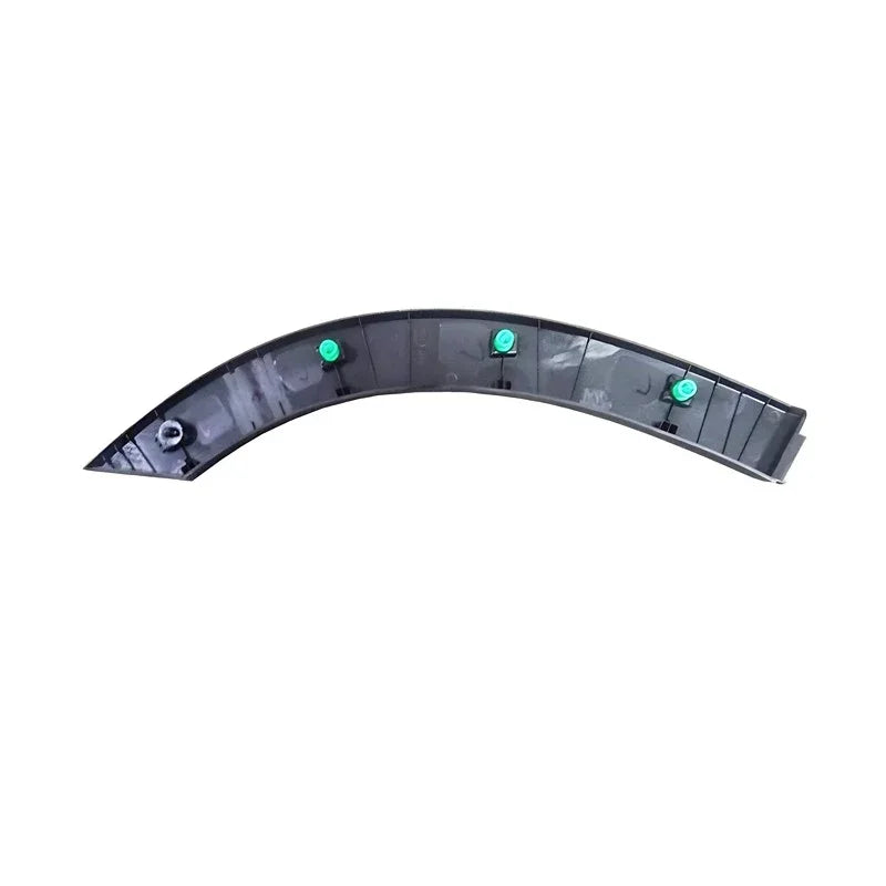 Curved black plastic wheel arch trim with green mounting clips for BYD vehicle protection.
