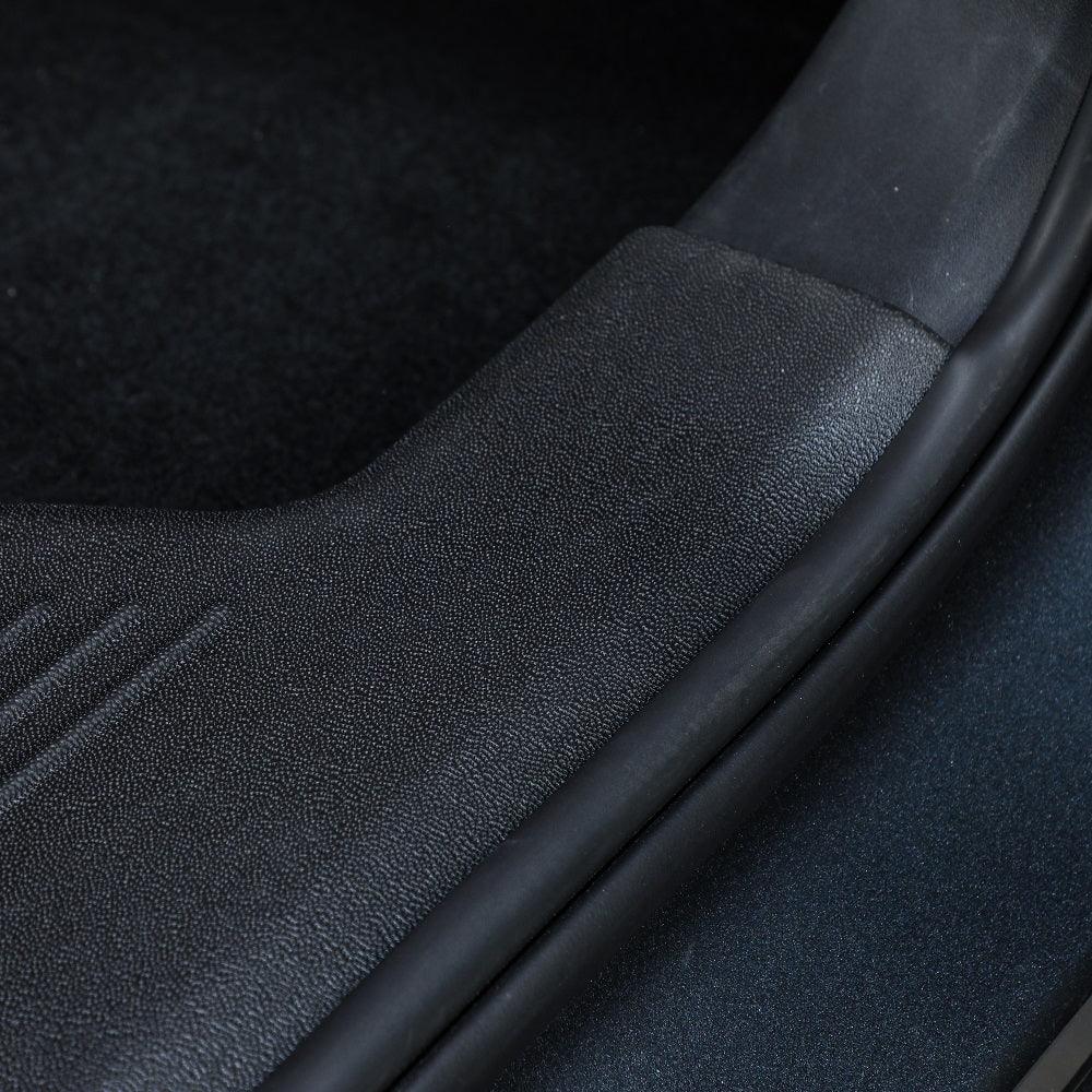 Black textured heavy-duty rubber trunk mat for car protection