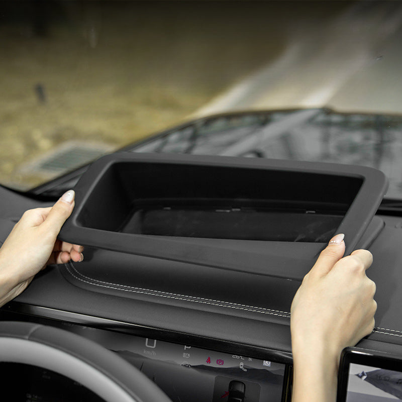 Easy Non-Destructive Installation for Denza B8 Head-Up Display Guard